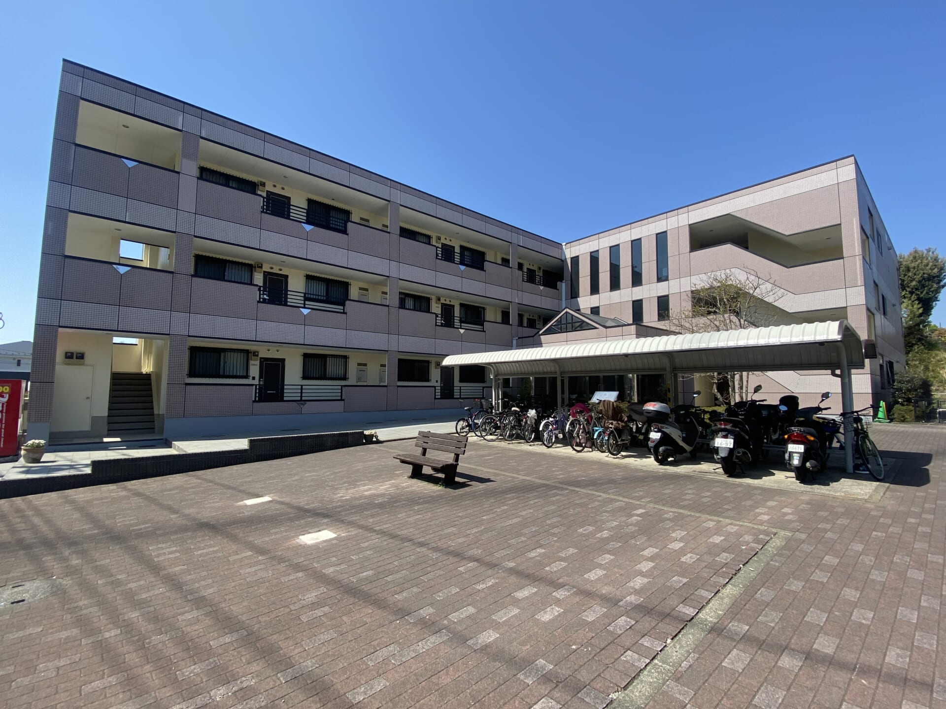 ライリッヒ・ストーレ　新規募集情報！！