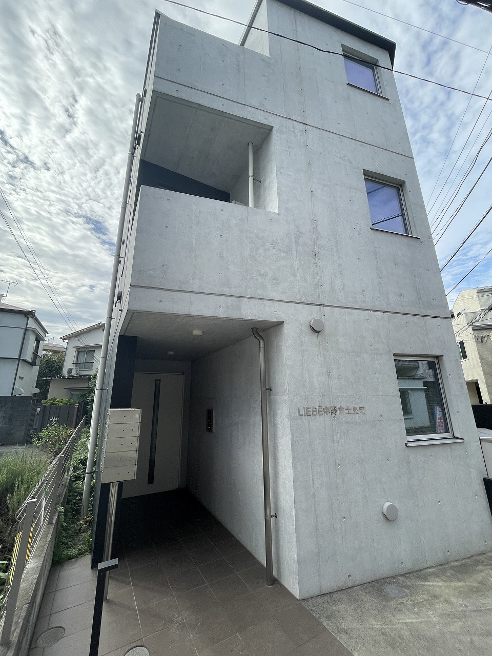 東京都杉並区のデザイナーズマンション【LIEBE中野富士見町】新規賃貸募集情報！