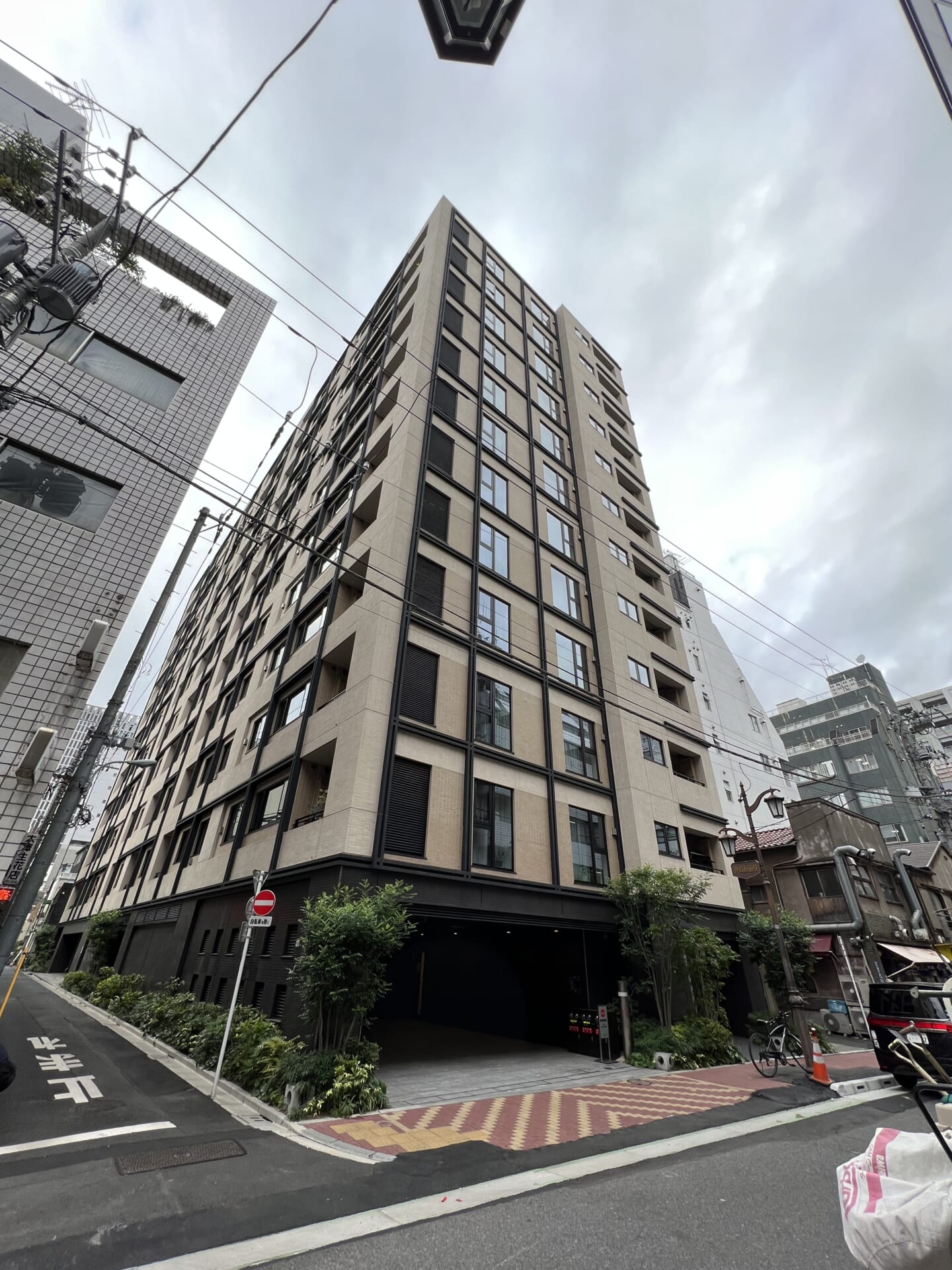 インプレスト東京八丁堀ル・サンクの外観
