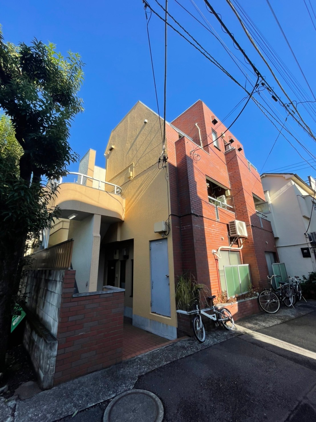 西荻メゾンの外観