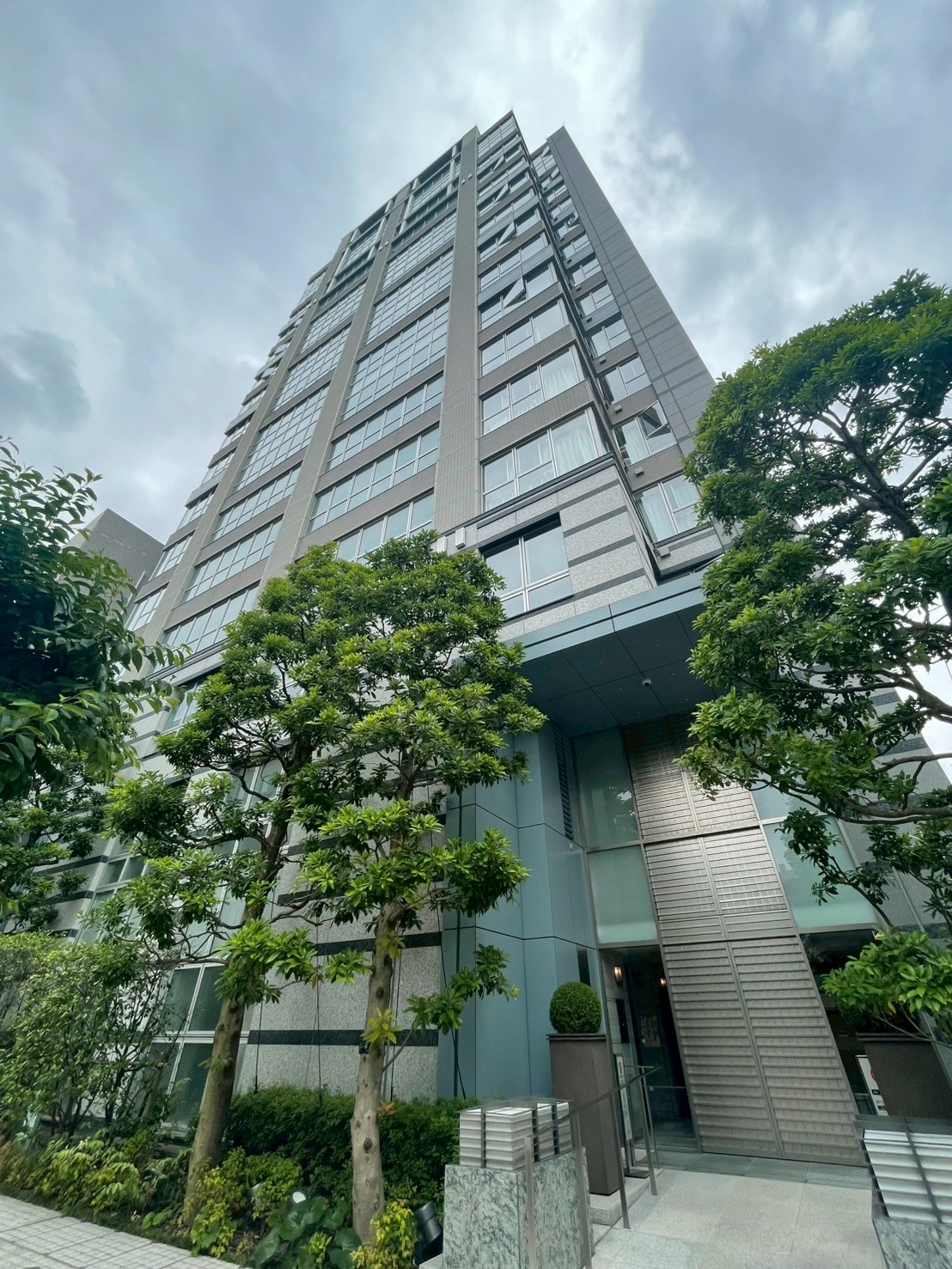 千代田区の高級分譲賃貸マンション【プレミスト六番町】新規賃貸募集情報！