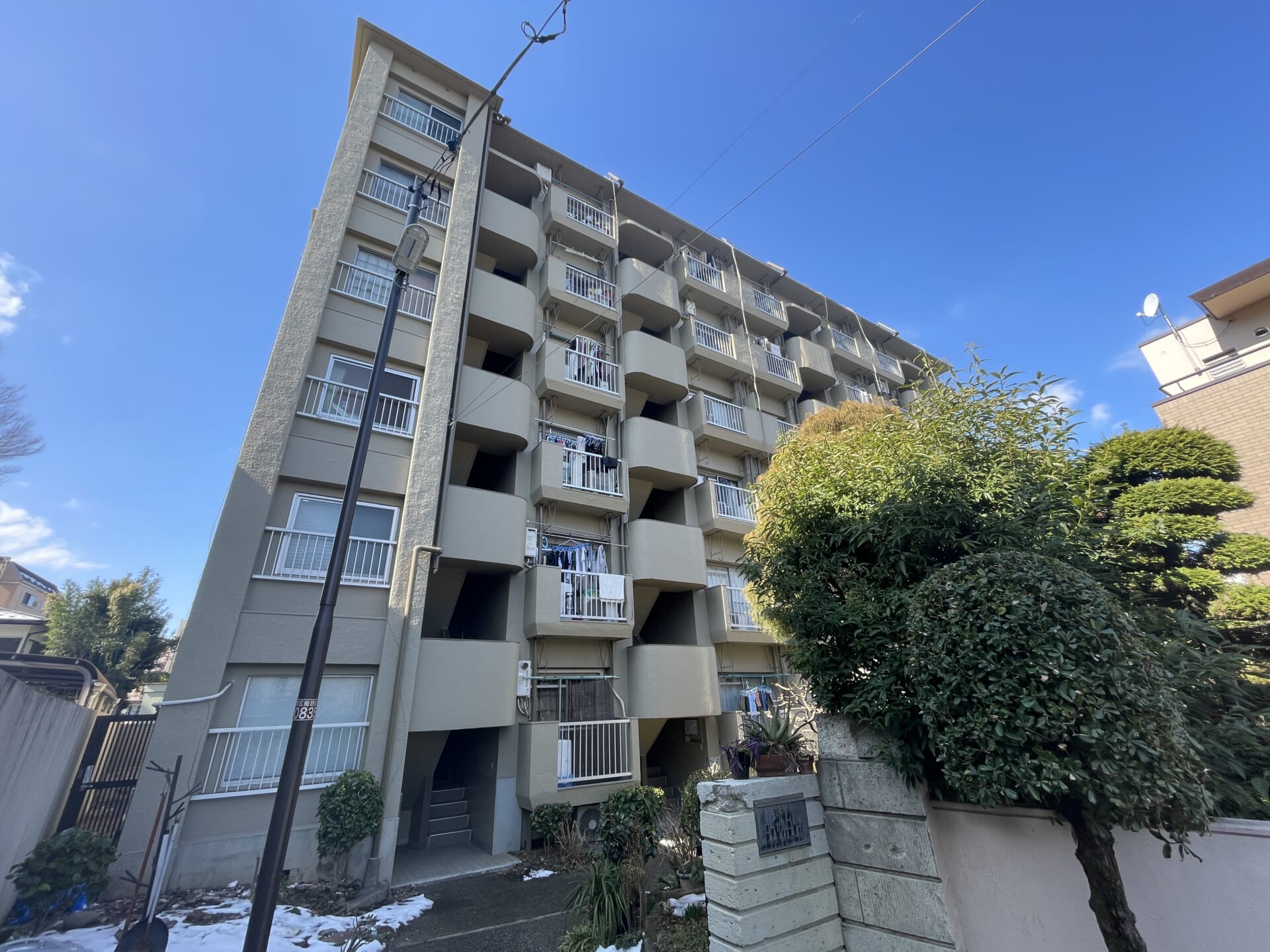 東中野ローヤルコーポの外観