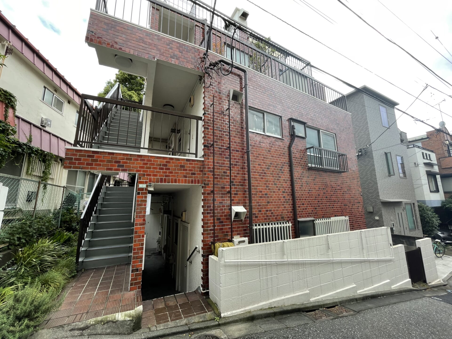 北沢スターハイツの外観