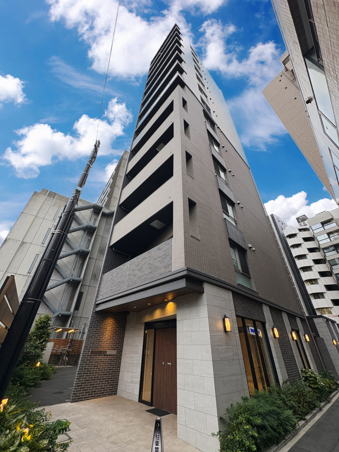 東京都新宿区の分譲賃貸マンション【フレンシア四谷左門町】新規賃貸募集情報！