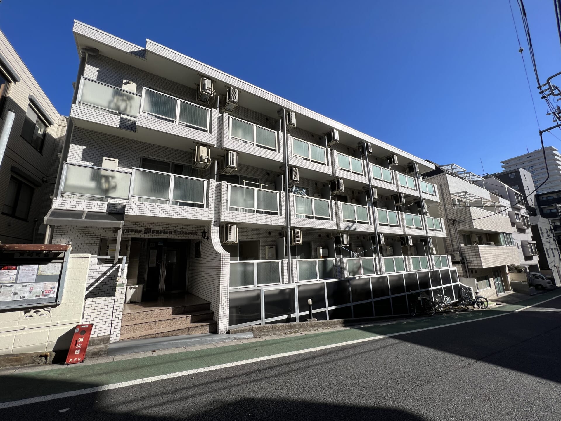 ペガサスマンション白山の外観