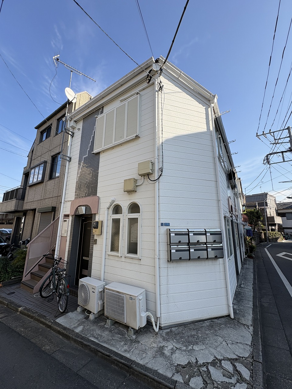 ハイツ志茂の外観