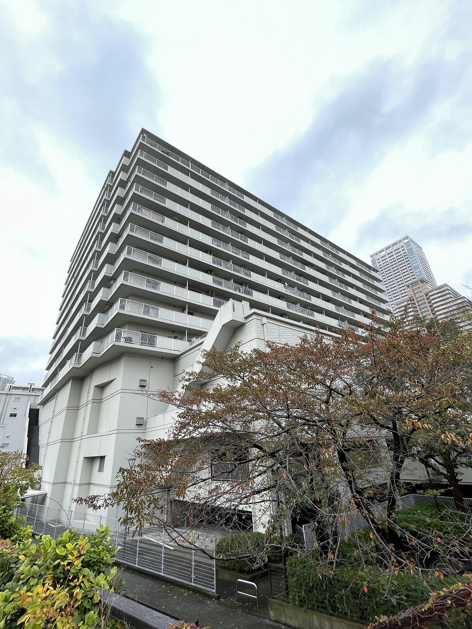 月島ホームズの外観